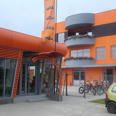 Vasarely Luxury Flat Lejlighed Satu Mare Eksteriør billede