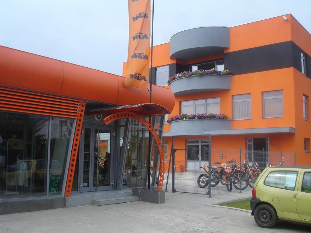 Vasarely Luxury Flat Lejlighed Satu Mare Eksteriør billede